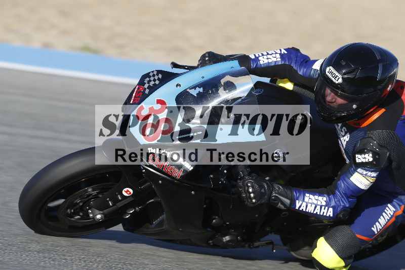 /02 28.-31.01.2025 Moto Center Thun Jerez/schwarz-black/380